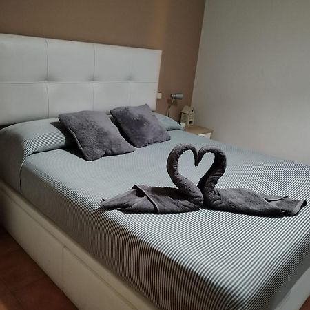 Habitacion Con Cama Matrimonial En Málaga Extérieur photo