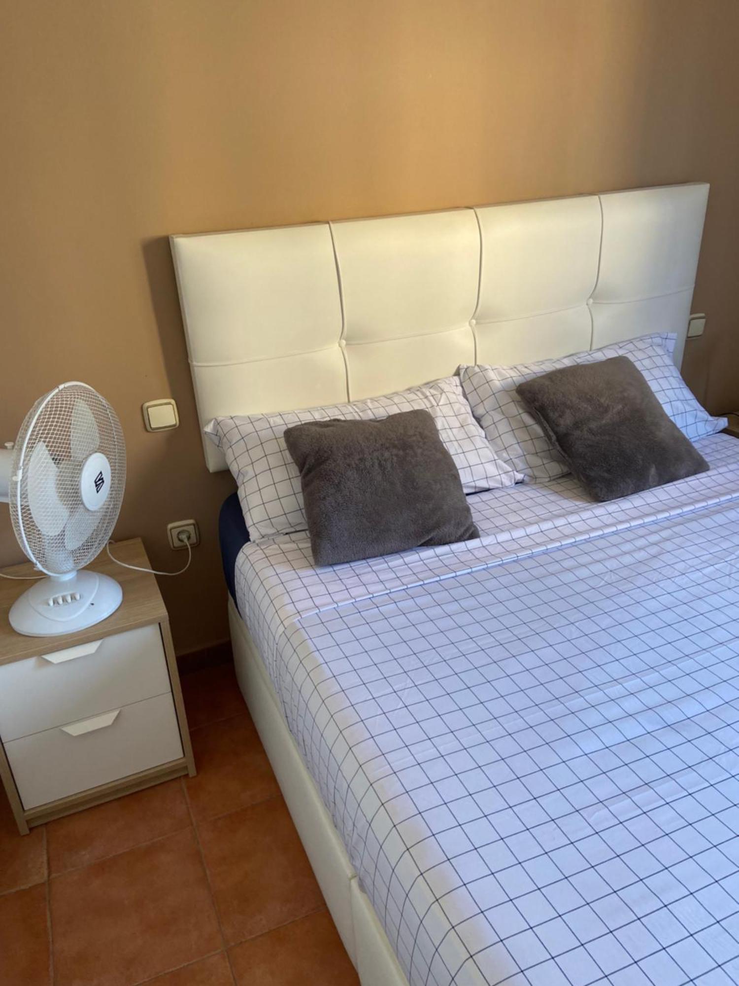 Habitacion Con Cama Matrimonial En Málaga Extérieur photo